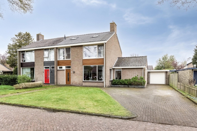 Keurnotenlaan 2, 9461 CH, Gieten