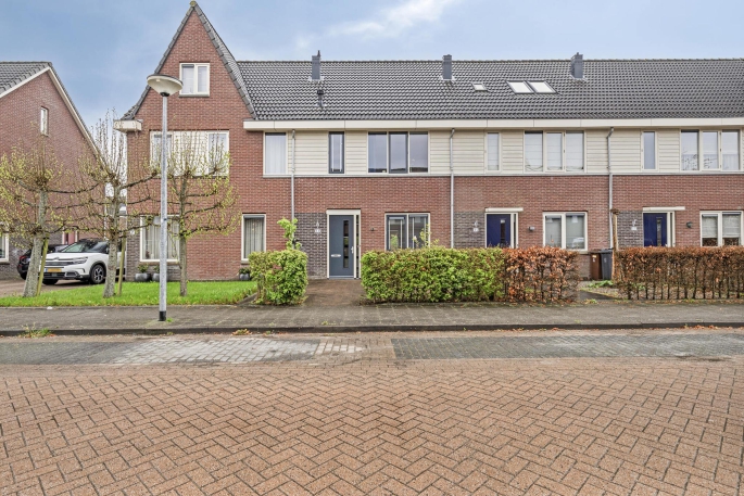 Notarisappel 33, 9603 HD, Hoogezand