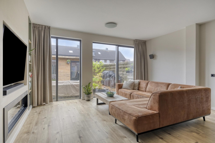 Notarisappel 33, 9603 HD, Hoogezand