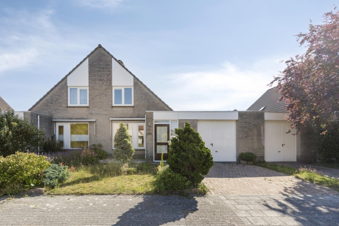 Duinakker 16, 9302 DD, Roden